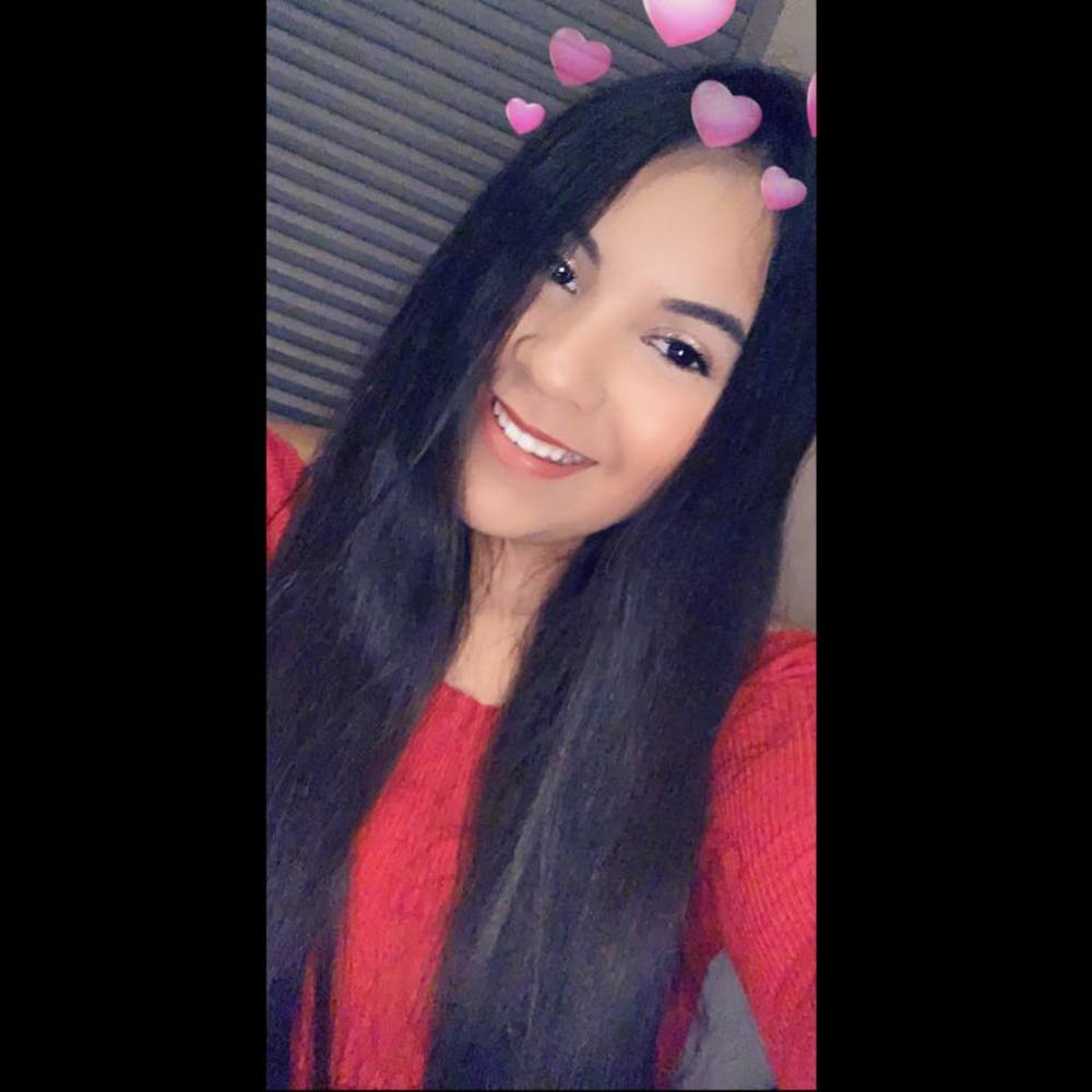 Meet your Posher, Ariana